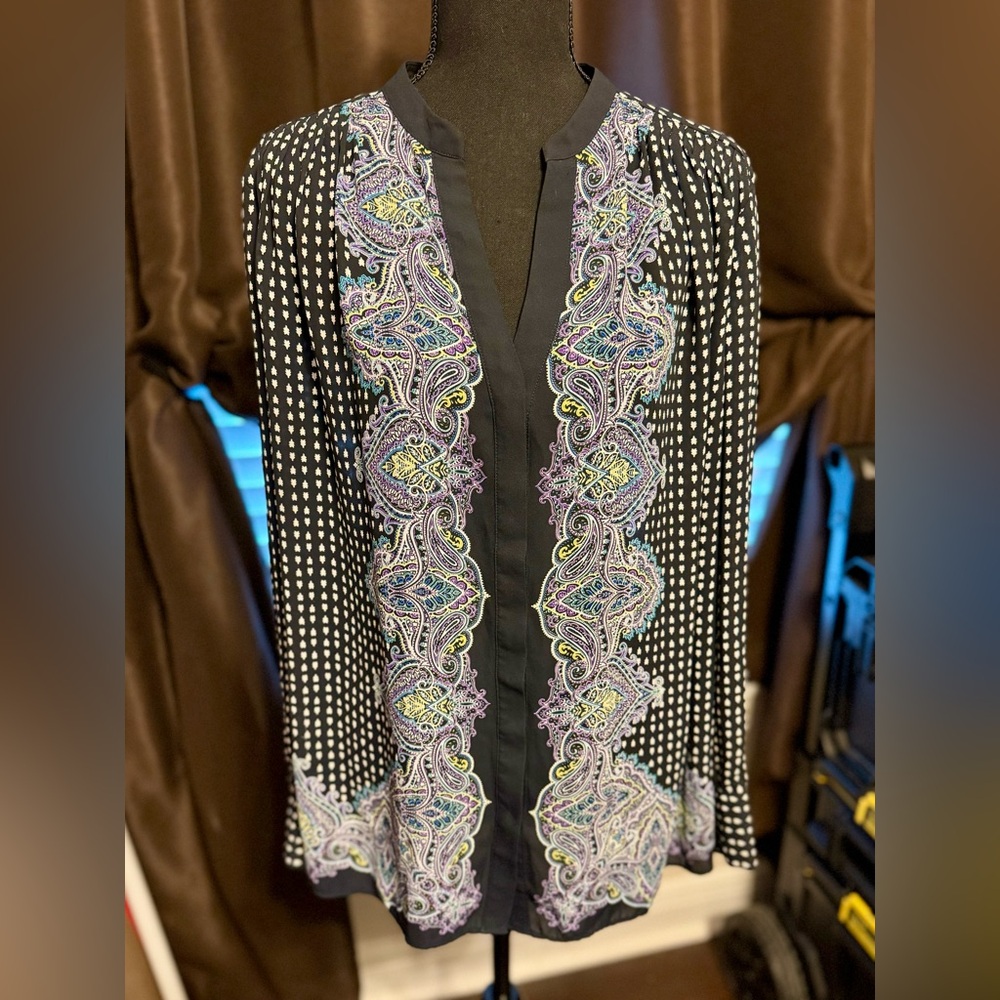 THE LIMITED - XL Women’s Paisley Print Long Sleeve Button-Up Collared Blouse.